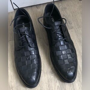 Louis Vuitton Men shoes Size 43